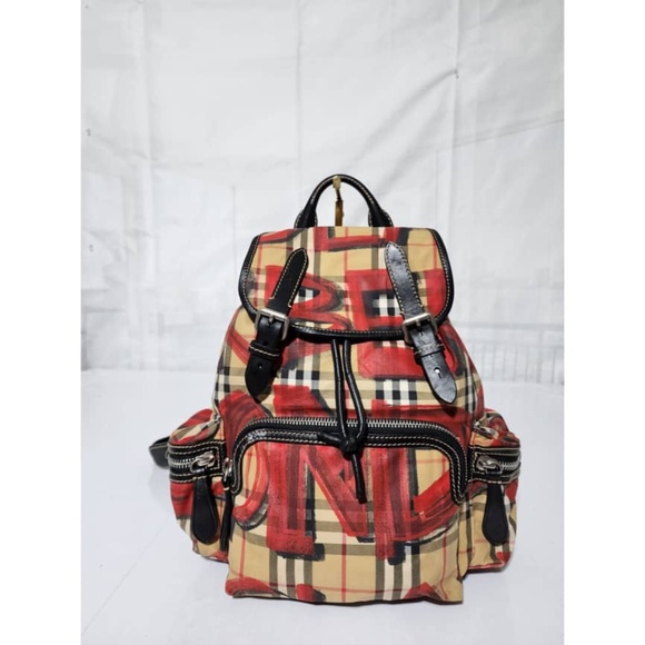 Authentic BURBERRY Vintage Check Graffiti Print Medium Rucksack Backpack Antique - Picture 6 of 13